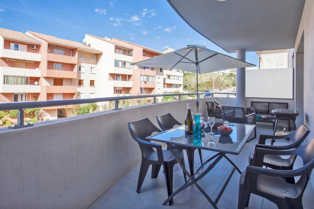 L'Orangeraie Calvi Centre A 300M De La Plage Et Du Port Parking Prive 외부 사진
